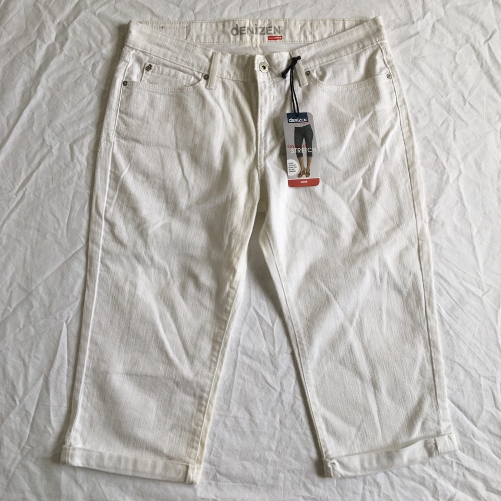 Sale! Levi’s Denizen | Cropped Mid Rise Jeans